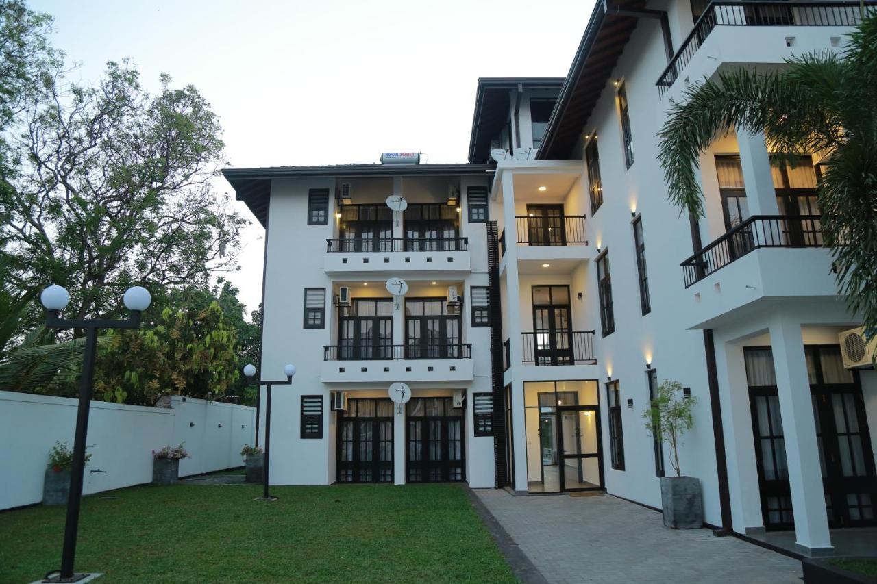 3R Resort Νεγκόμπο Εξωτερικό φωτογραφία