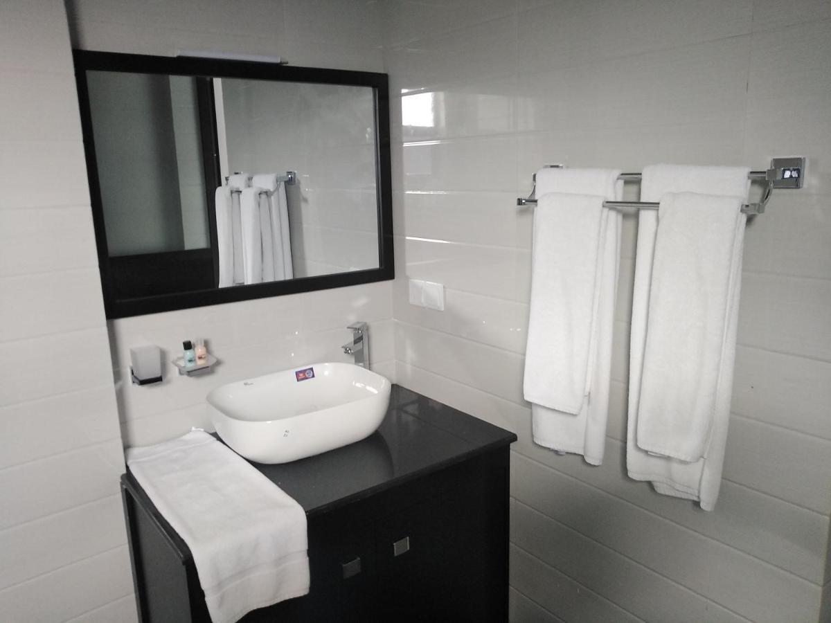 3R Resort Νεγκόμπο Εξωτερικό φωτογραφία