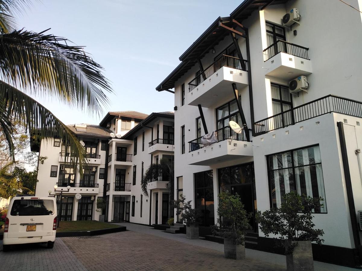 3R Resort Νεγκόμπο Εξωτερικό φωτογραφία